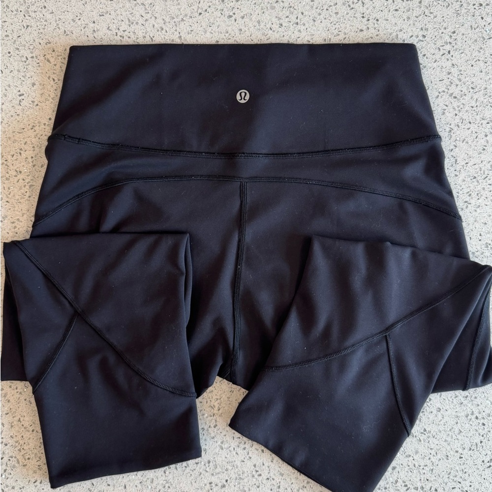 Lululemon in Movement Crop Everlux 19” black breathable leggings.